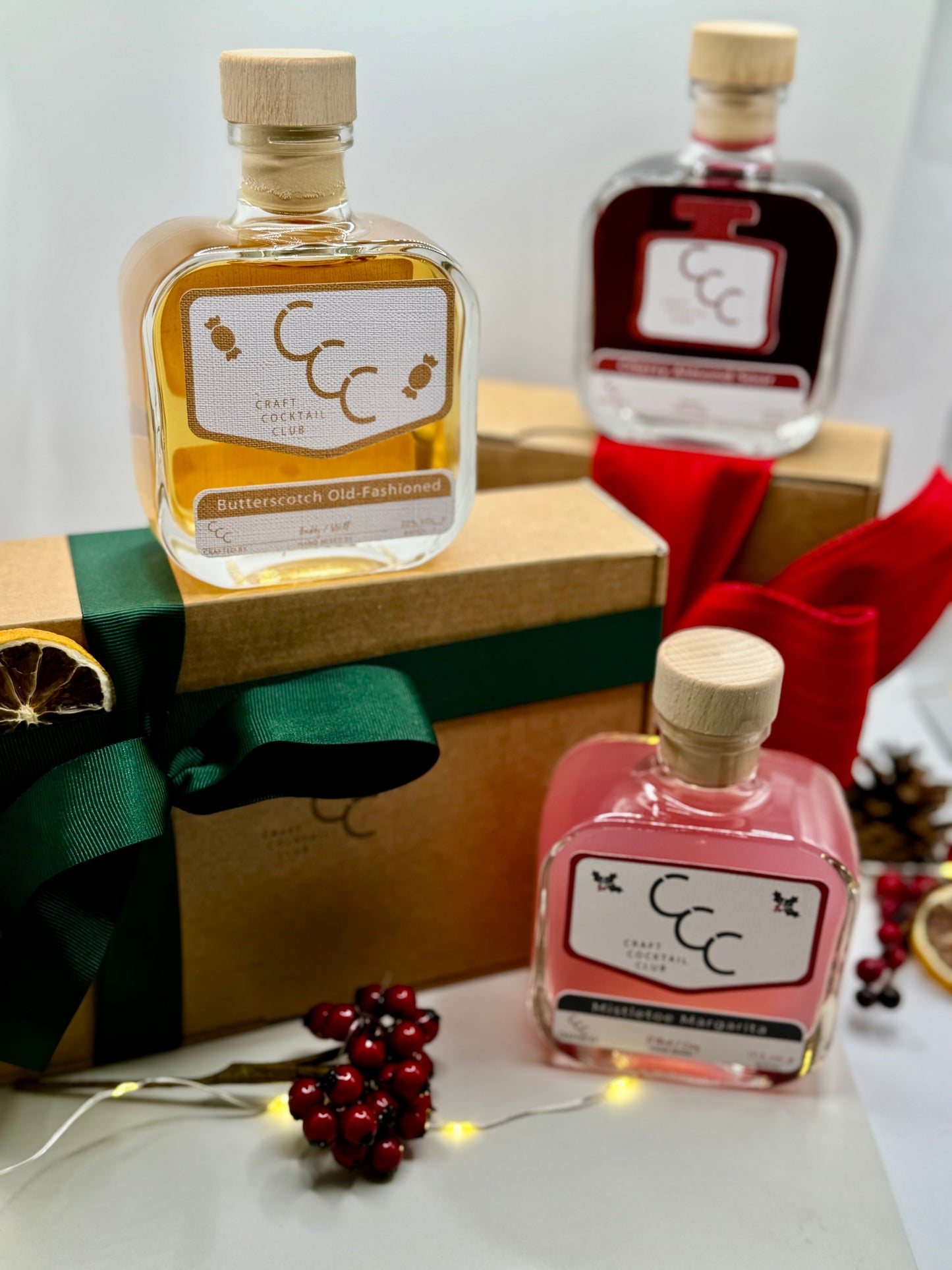 Mistletoe Margarita - christmas cocktails tequila (Serves 2)